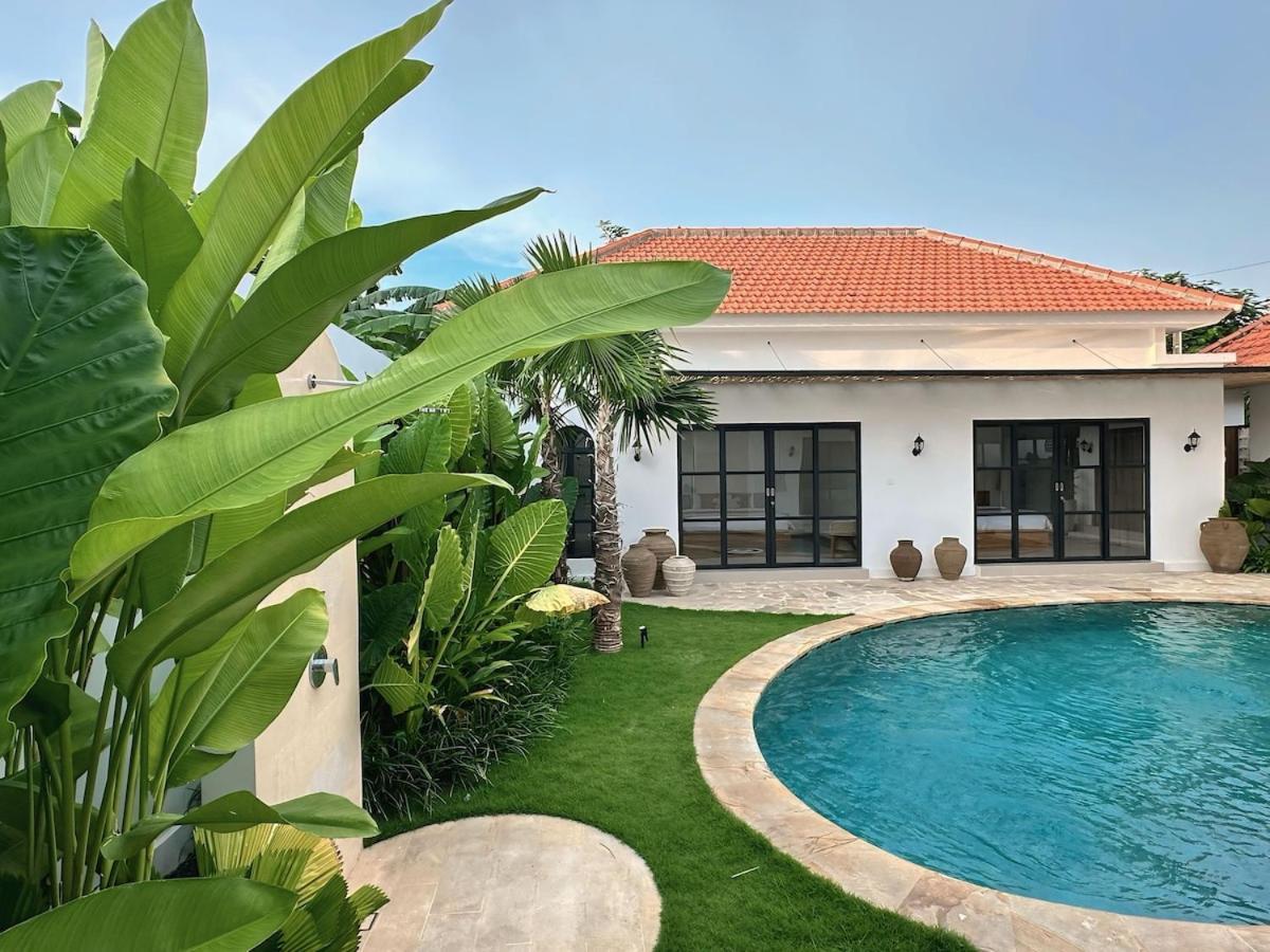 Amerta Villa Seminyak מראה חיצוני תמונה