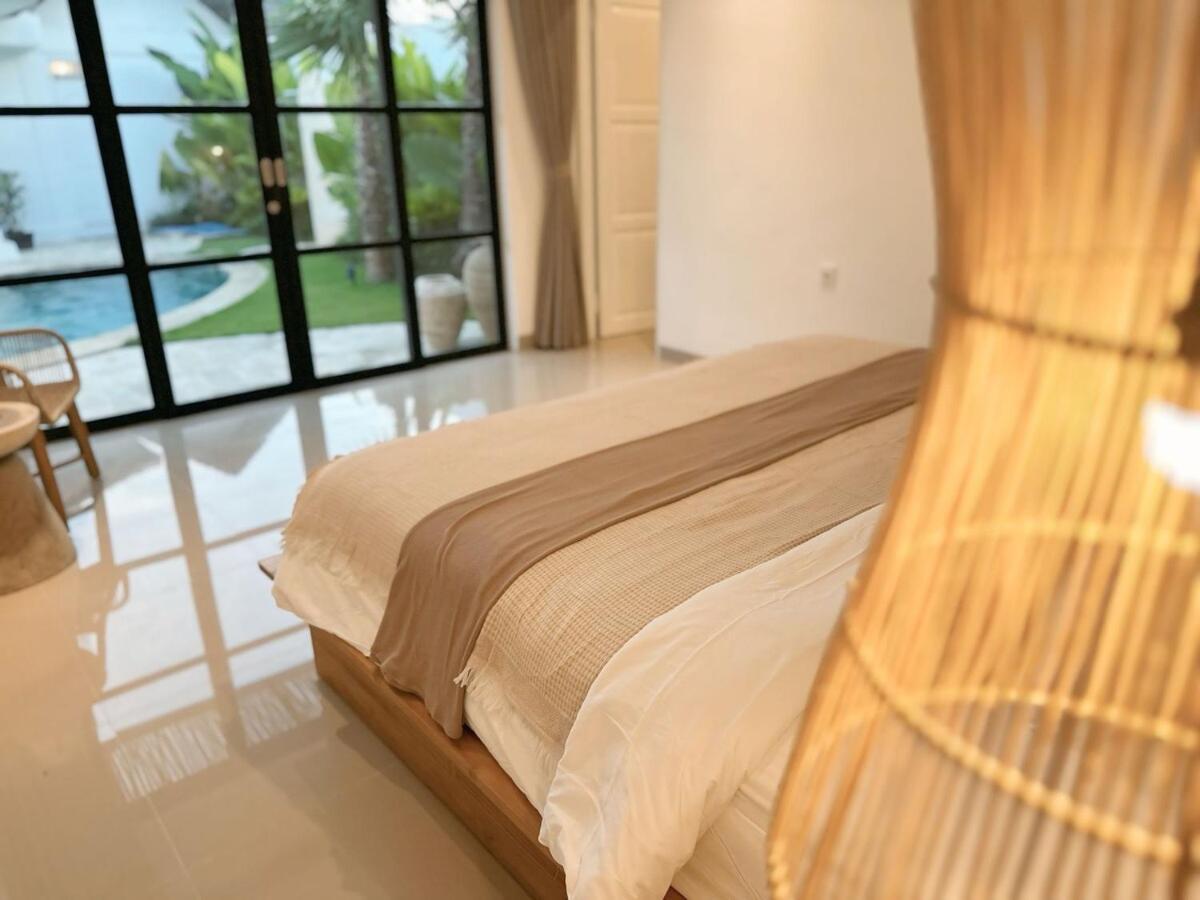 Amerta Villa Seminyak מראה חיצוני תמונה